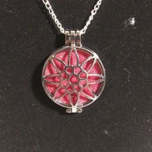 Aromatherapy Essential Oil Flower Necklace